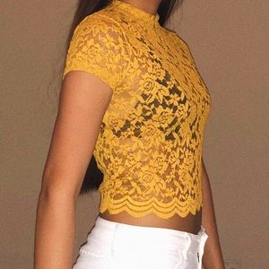 Yellow Design See-Through Short-sleeve Shirt